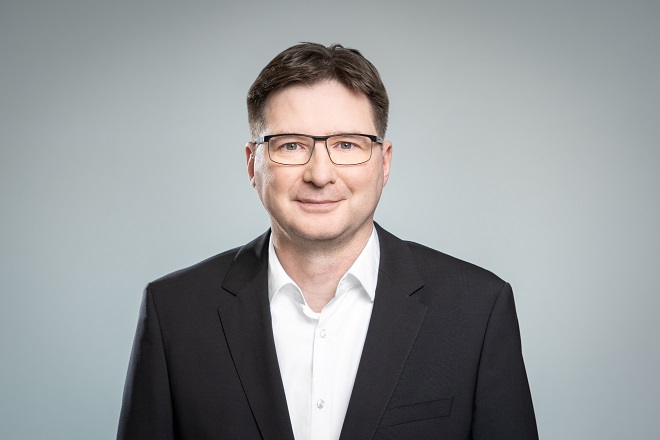 Dr. Volker Kruschinski Dr. Volker Kruschinski