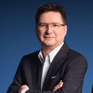 Dr. Volker Kruschinski