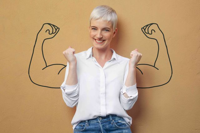 Dynamische ca. 40- bis 45-jährige Frau
